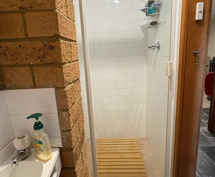 Furnished room with own bathroom