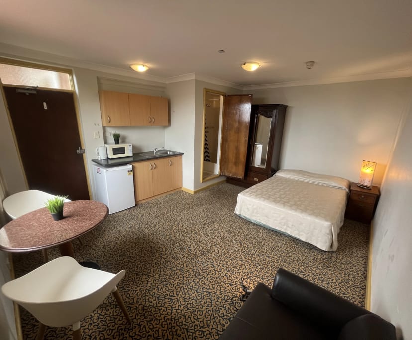 $495, Studio, 1 bathroom, Waverley NSW 2024