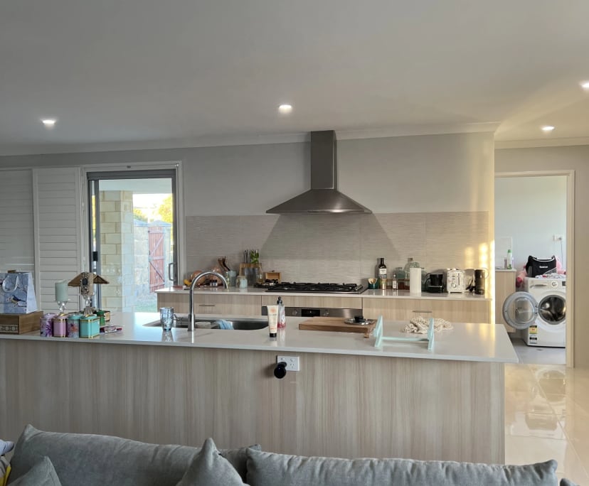 $250, Share-house, 4 bathrooms, Port Kennedy WA 6172