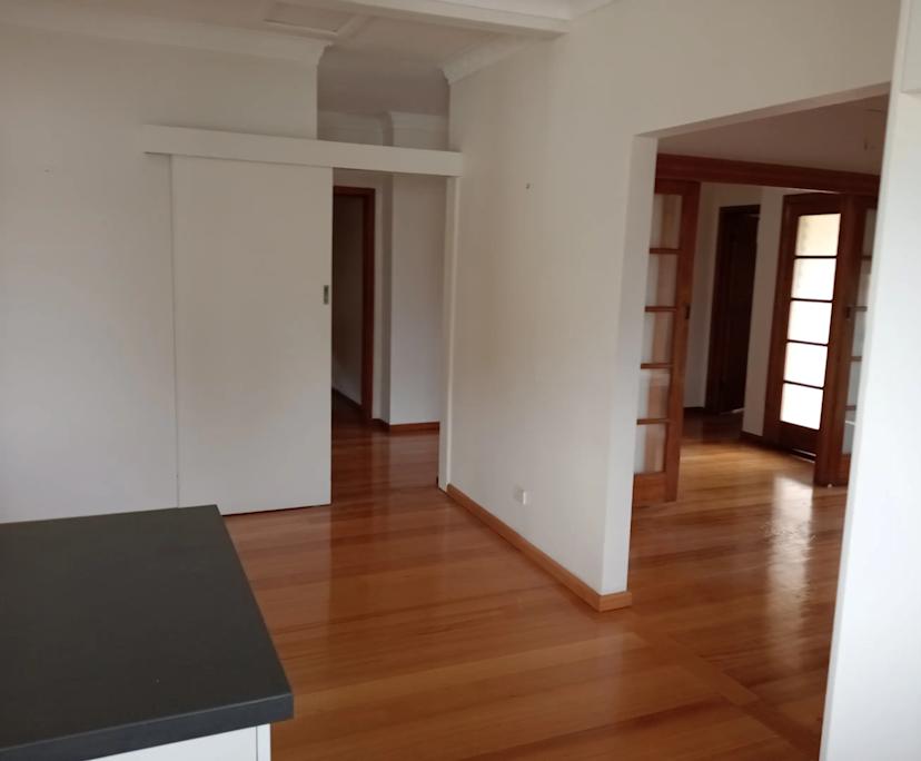Whole property with 3 rooms for rent