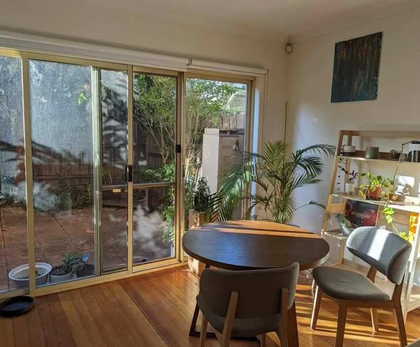 Unfurnished room in a share house