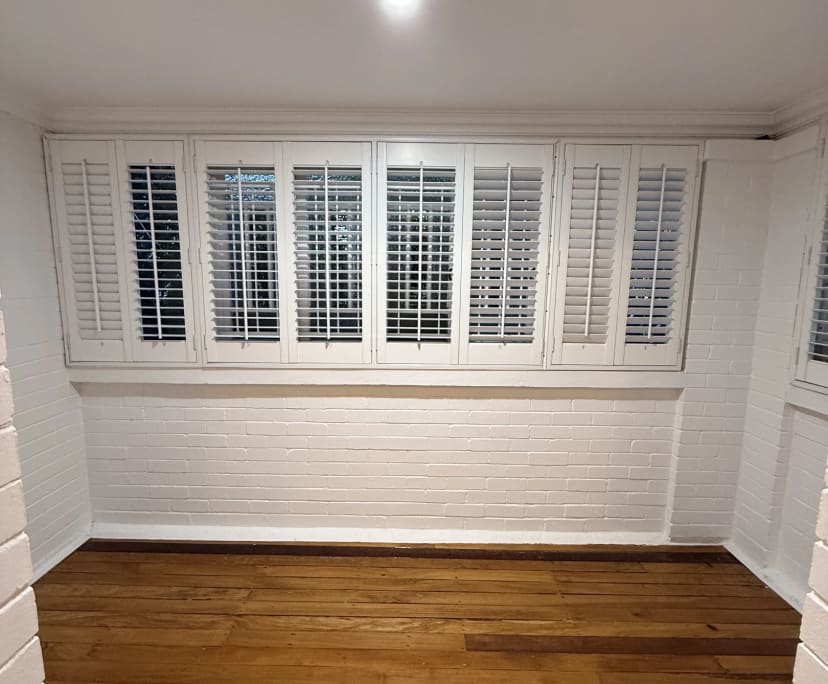 Unfurnished room with own bathroom