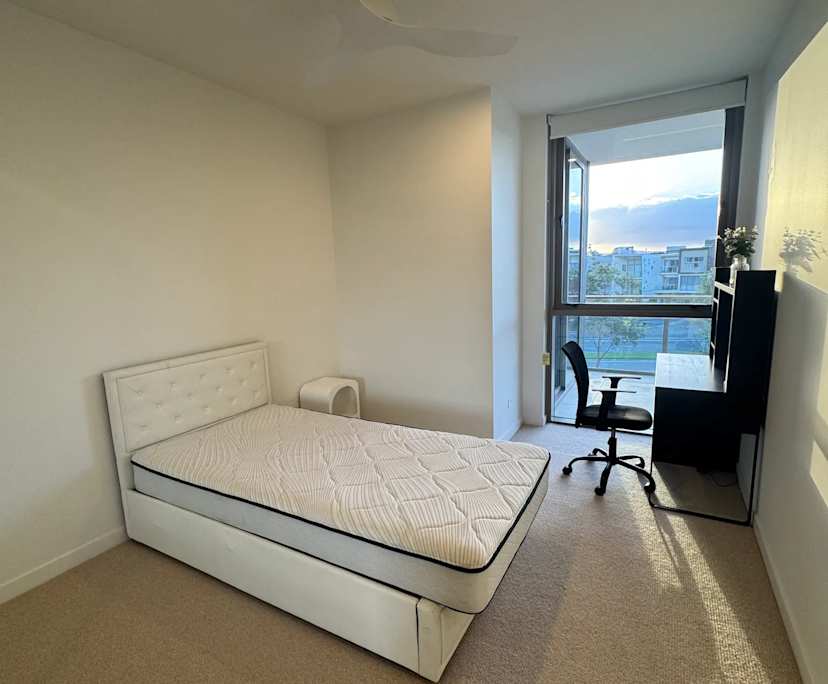 Furnished room with own bathroom