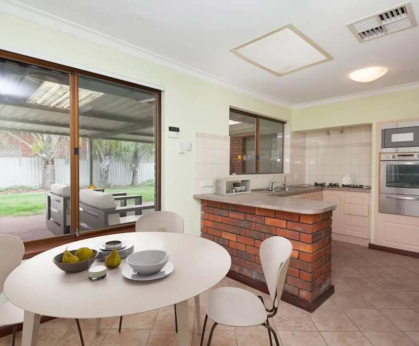 Unfurnished room with own bathroom