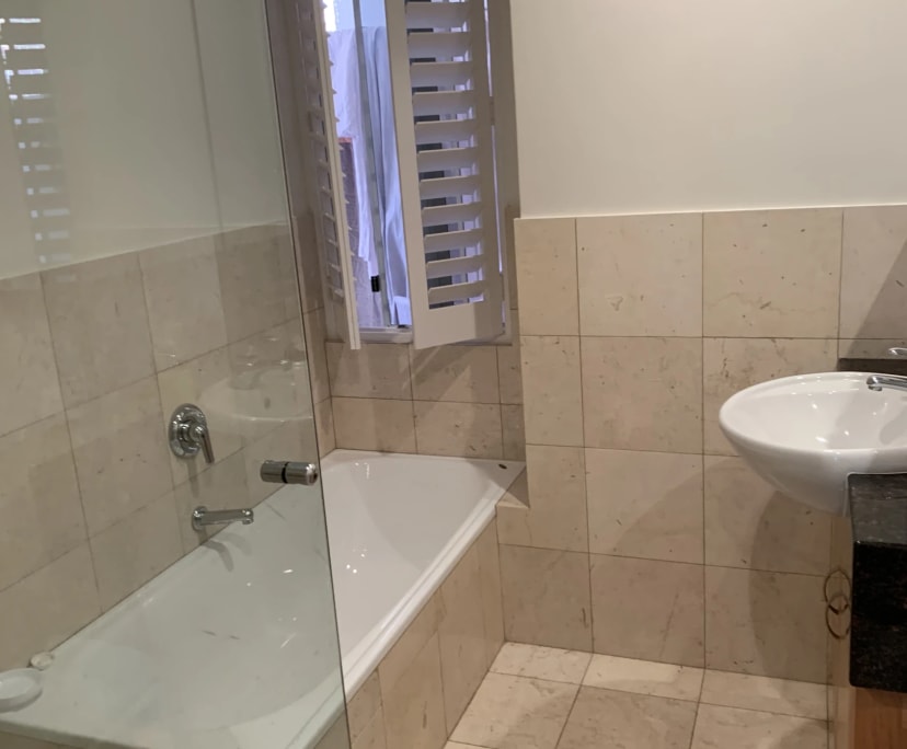 $270, Share-house, 3 bathrooms, West Perth WA 6005