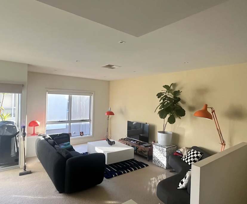 propertyImage
