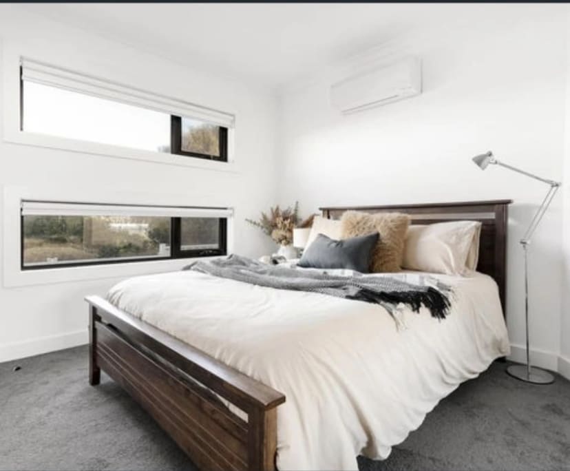 Unfurnished room in a share house