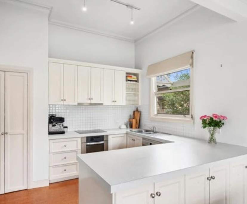Unfurnished room with own bathroom