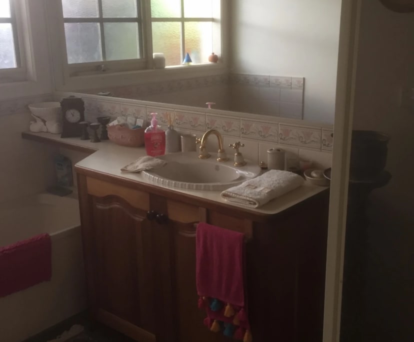 $200, Share-house, 3 bathrooms, Croydon Hills VIC 3136