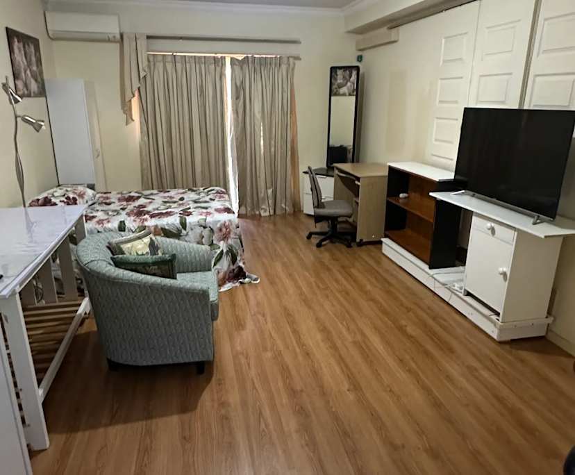 propertyImage