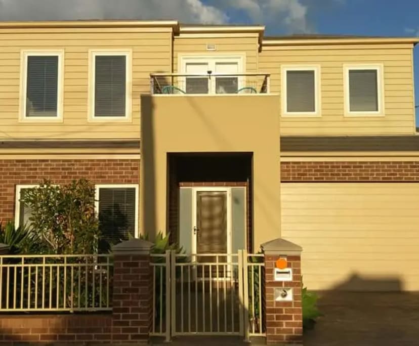 Room for Rent in Geelong West, Geelong 250, Unfur...