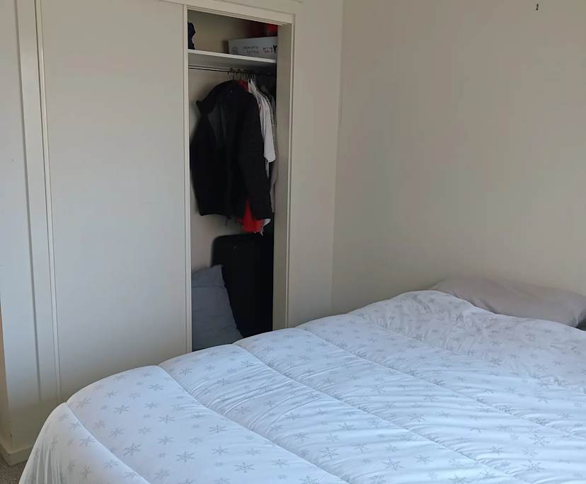 Unfurnished room in a share house
