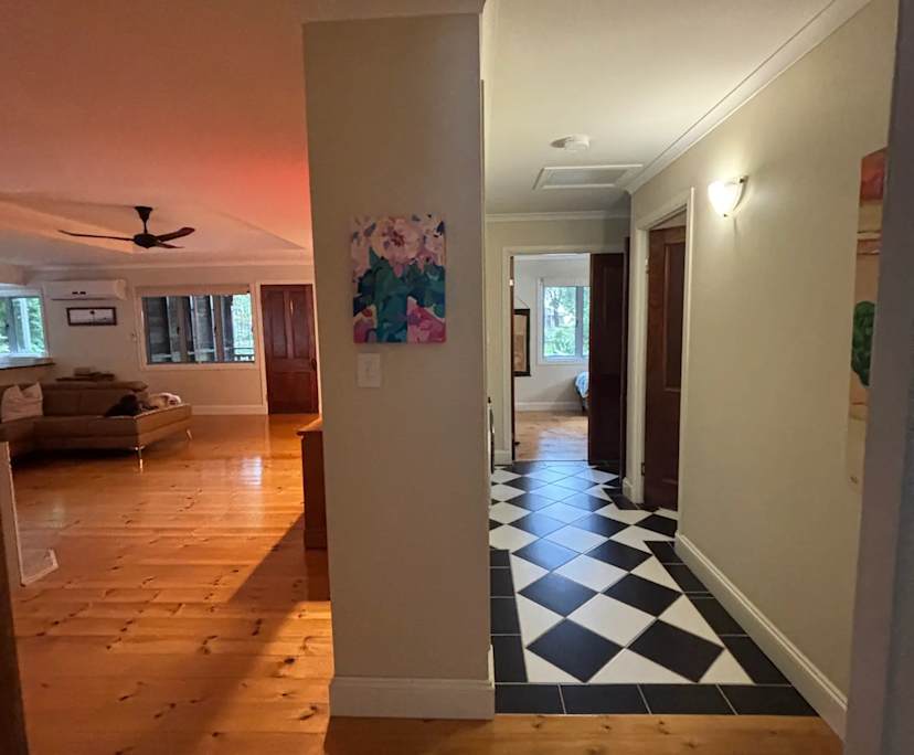 Furnished room in a share house