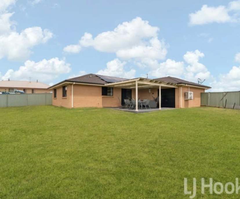 Unfurnished room in a share house