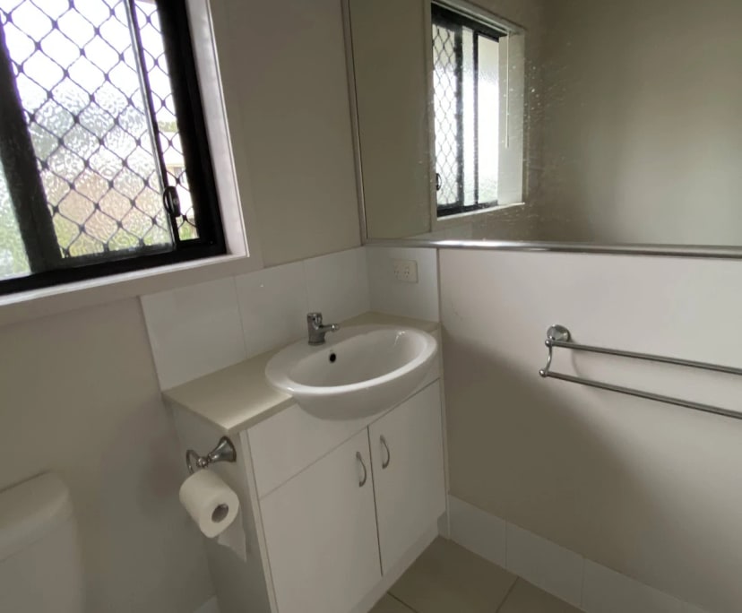 $225, Share-house, 3 bathrooms, Richlands QLD 4077