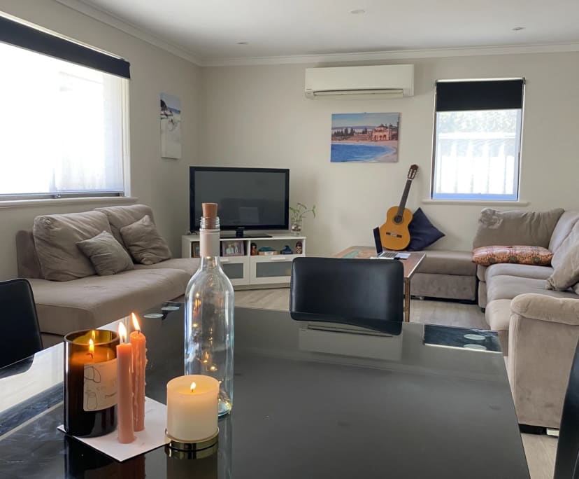 $300, Homestay, 3 bathrooms, Hamilton Hill WA 6163