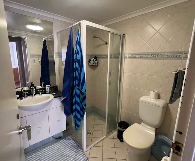 $850, Whole-property, 2 bathrooms, Rosebery NSW 2018