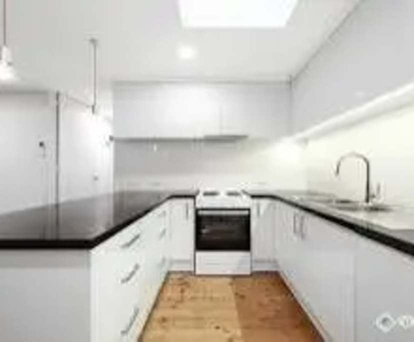 Whole property with 2 rooms for rent