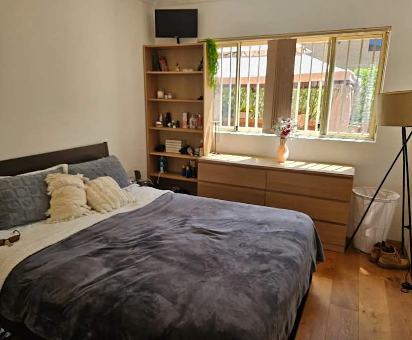 Furnished room in a share house