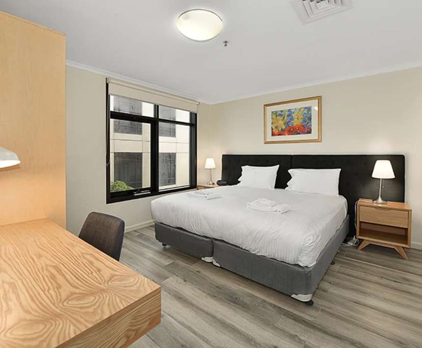 $720, 1-bed, 1 bathroom, Melbourne VIC 3000