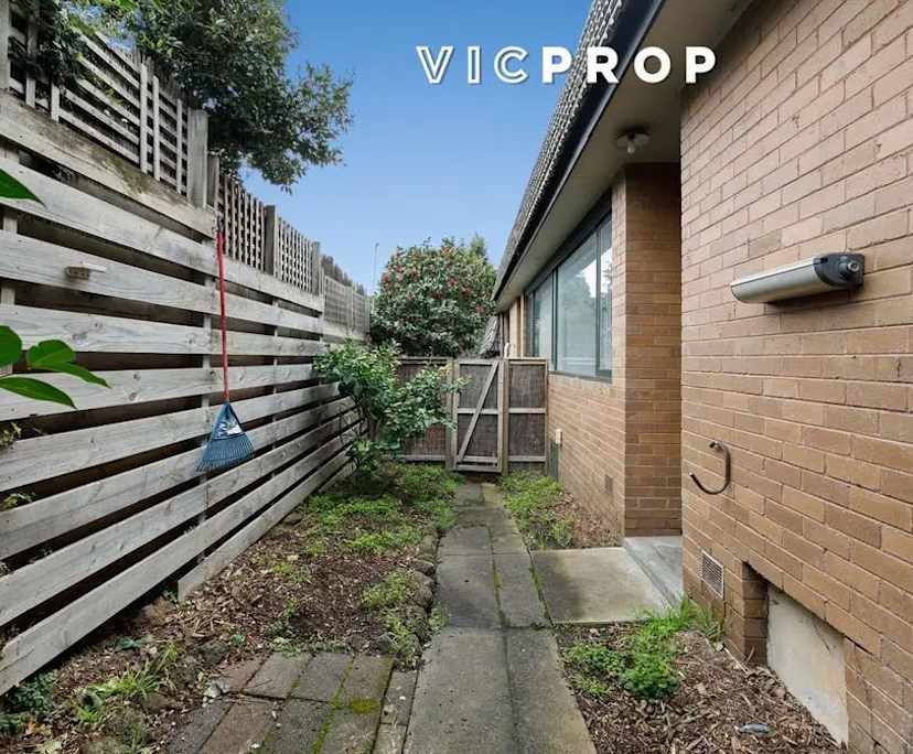 $250, Share-house, 3 bathrooms, Camberwell VIC 3124