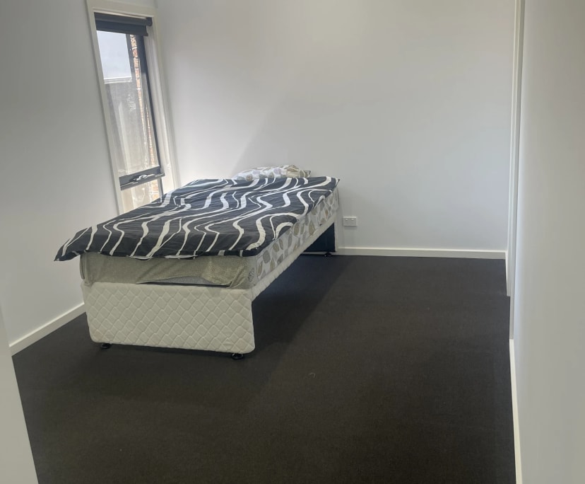 $195, Share-house, 5 bathrooms, Truganina VIC 3029