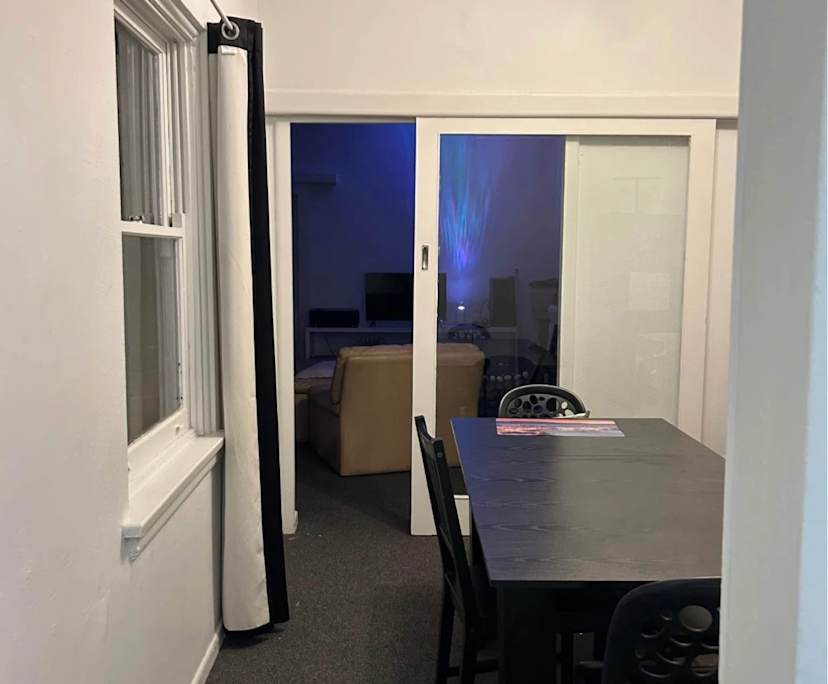 $330, Share-house, 3 bathrooms, Cammeray NSW 2062