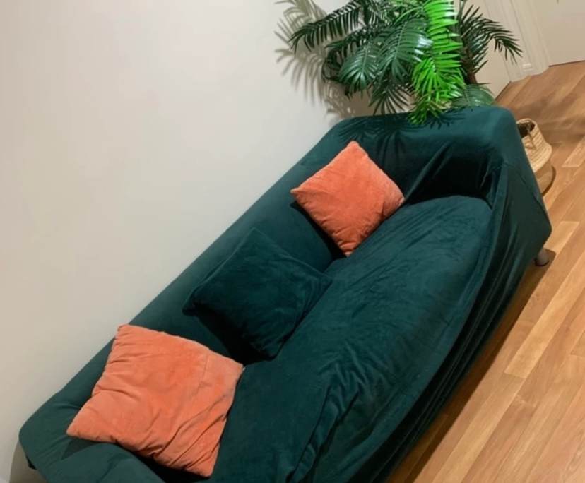 Furnished room with own bathroom