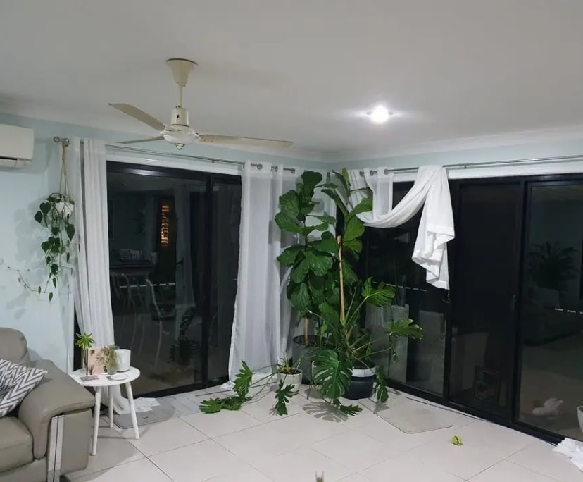 Whole property with 4 rooms for rent