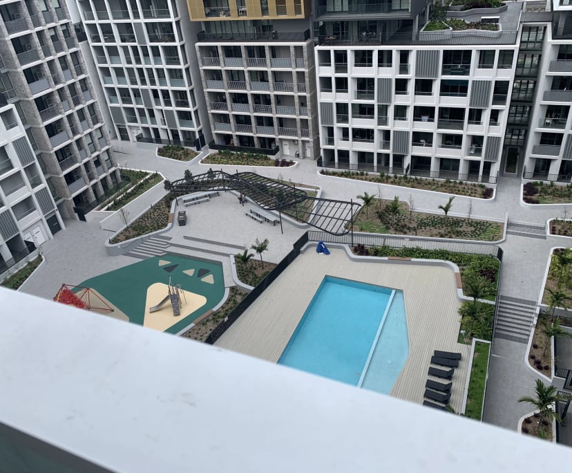 Furnished room in a flatshare