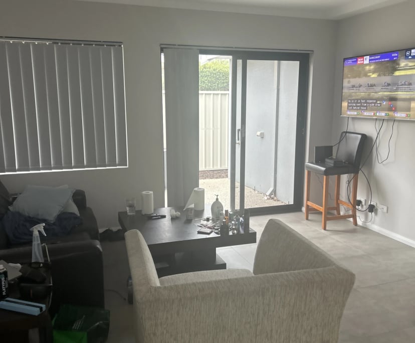 Student for Rent in Westminster, Perth...