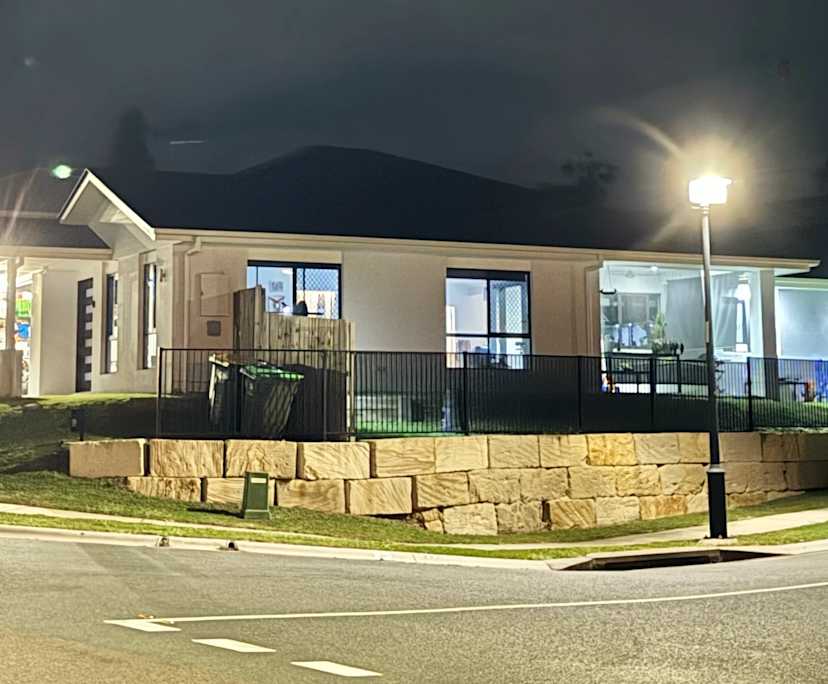 propertyImage
