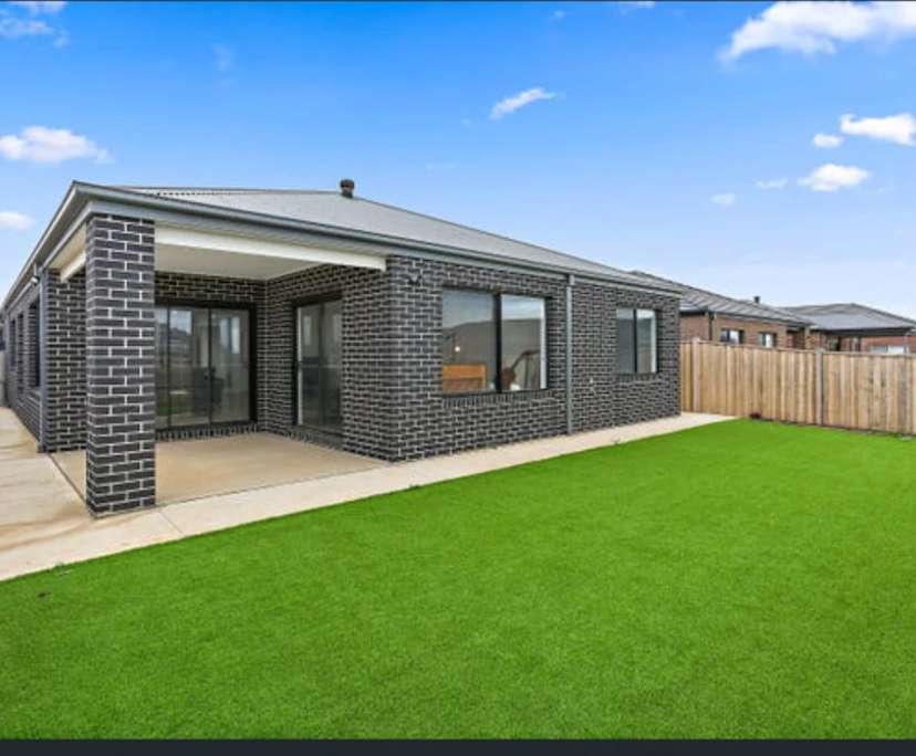 $150, Share-house, 4 bathrooms, Armstrong Creek VIC 3217