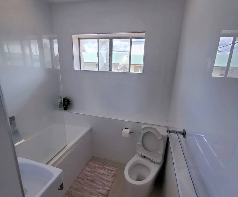 $325, Flatshare, 4 bathrooms, Newmarket QLD 4051