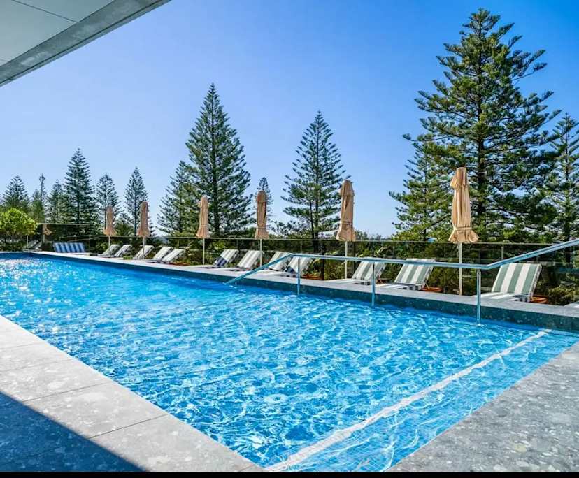 $650, Flatshare, 2 bathrooms, Burleigh Heads QLD 4220
