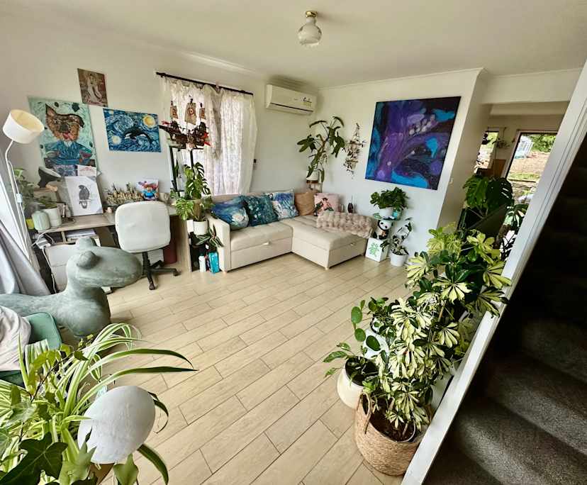 Furnished room with own bathroom