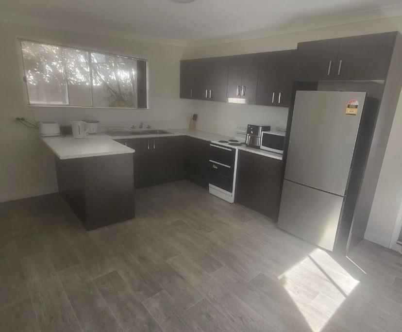 Whole property with 2 rooms for rent