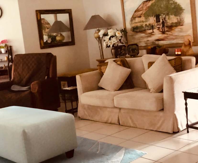 Unfurnished room with own bathroom