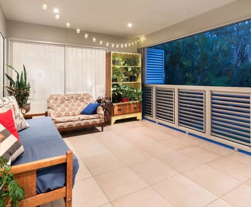 Room for Rent in Camp Hill, Brisbane 200, Flexibl...