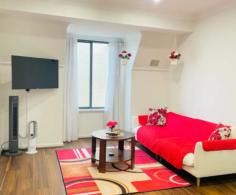 Whole property with 2 rooms for rent