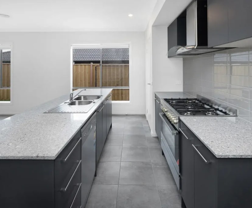 $300, Share-house, 4 bathrooms, Smythes Creek VIC 3351