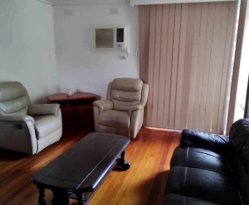 Whole property with 2 rooms for rent
