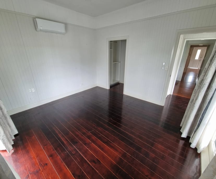 2 Rooms for Rent in Clayfield, Brisbane 250300,