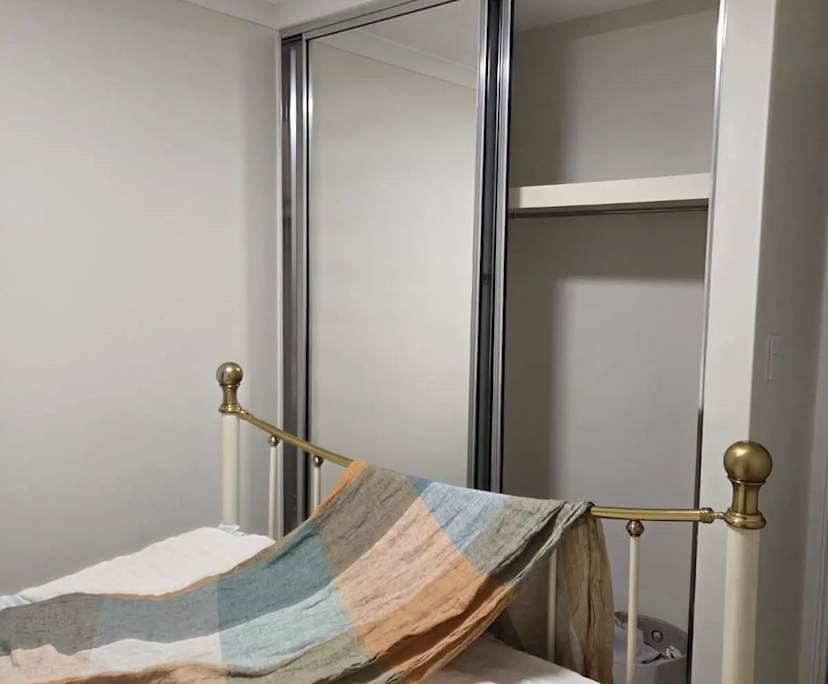 $300, Share-house, 3 bathrooms, Pearsall WA 6065