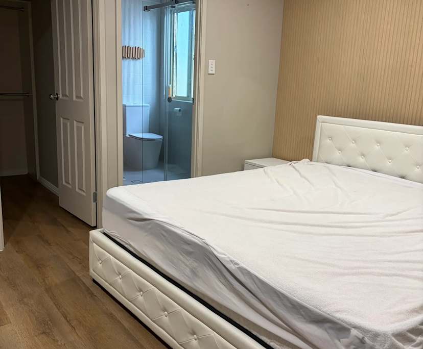 $235, Share-house, 3 bathrooms, Casula NSW 2170