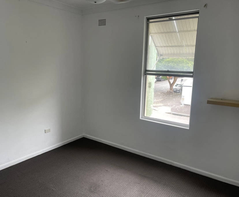 $300, Flatshare, 2 bathrooms, Cooks Hill NSW 2300