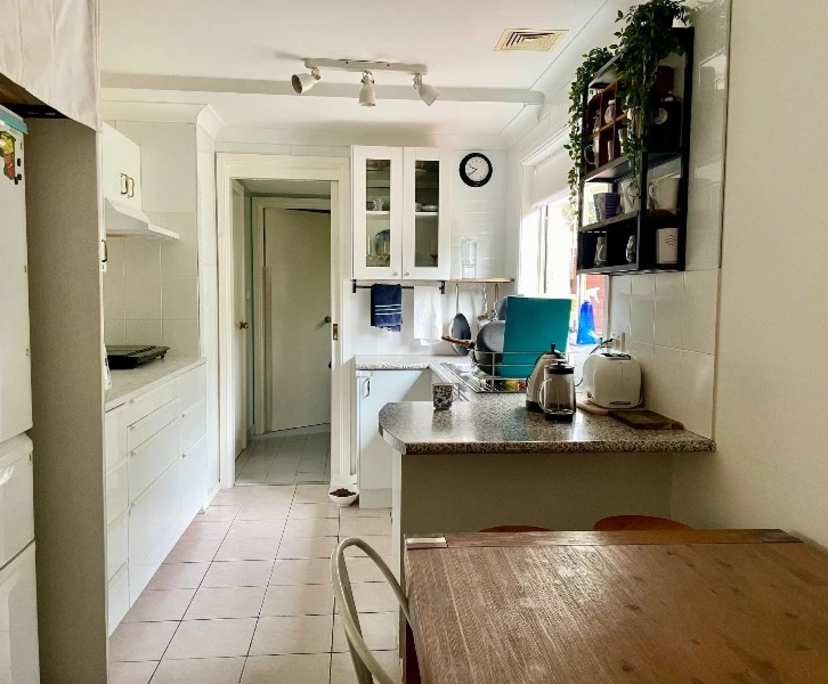 Furnished room in a share house