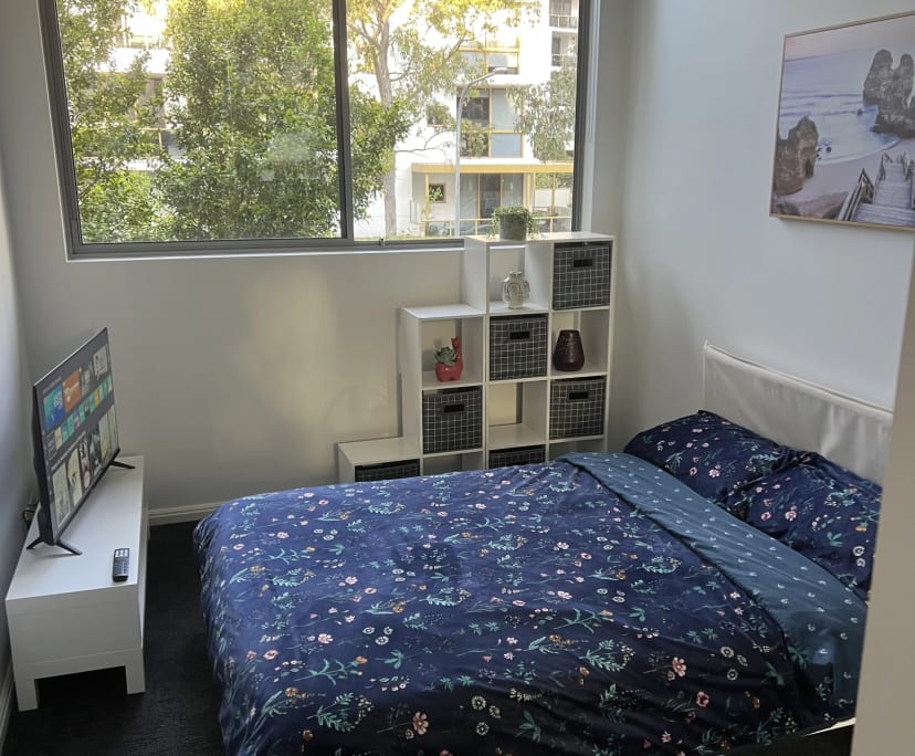Furnished room in a flatshare