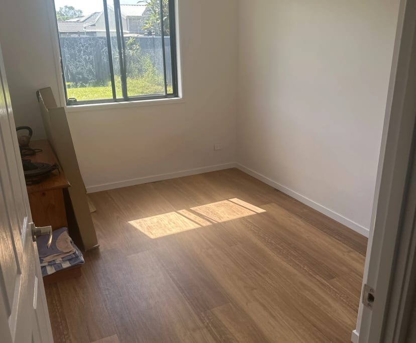 Unfurnished room in a share house