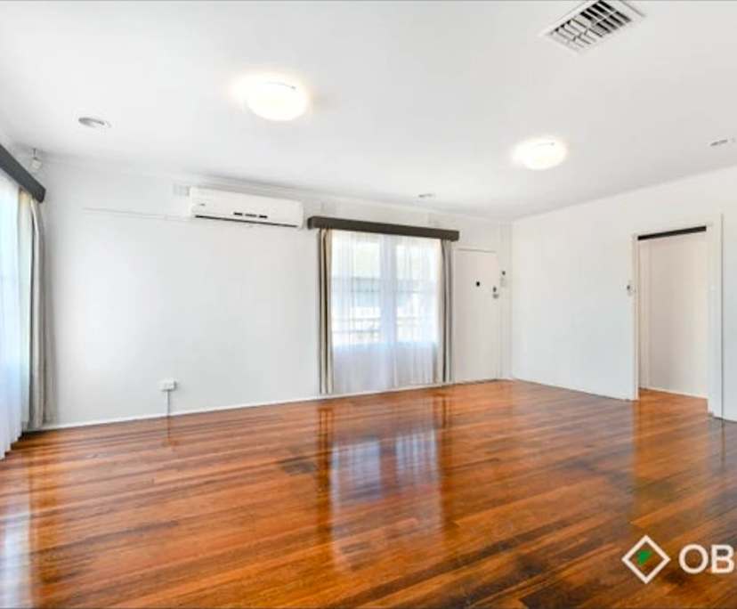 Unfurnished room in a share house